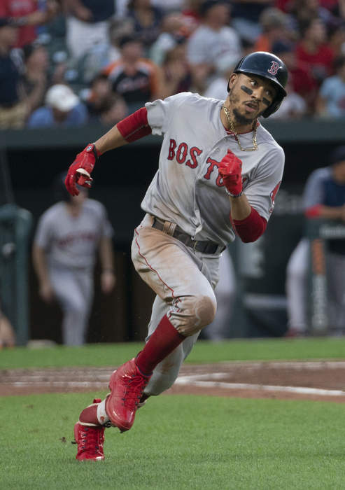 World Series or bust: Mookie Betts stuns new Dodgers teammates with spring training challenge