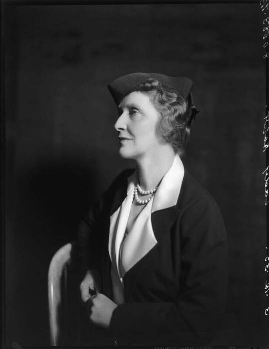 Nancy Astor, Viscountess Astor