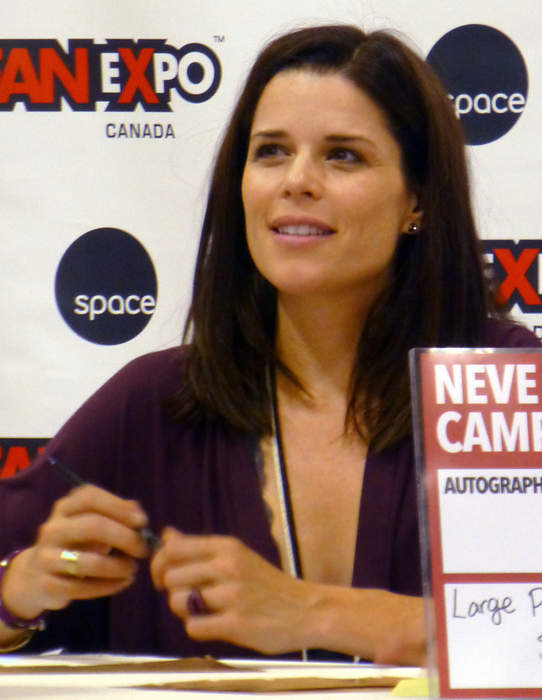 Neve Campbell Signs On to Join 'Scream 7' After Exit Over Pay