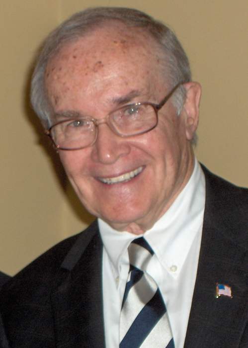 Ex-FCC chief, Newton Minow dead at 97