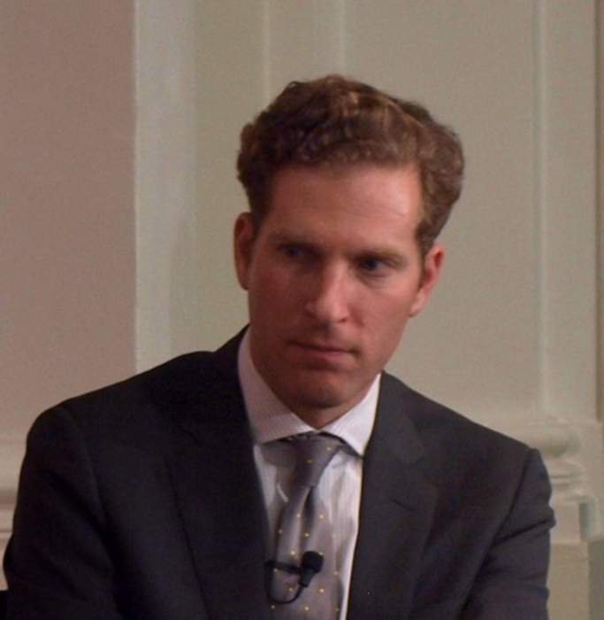 Who Is Noah Feldman? Scholar Specializes in Constitutional Law