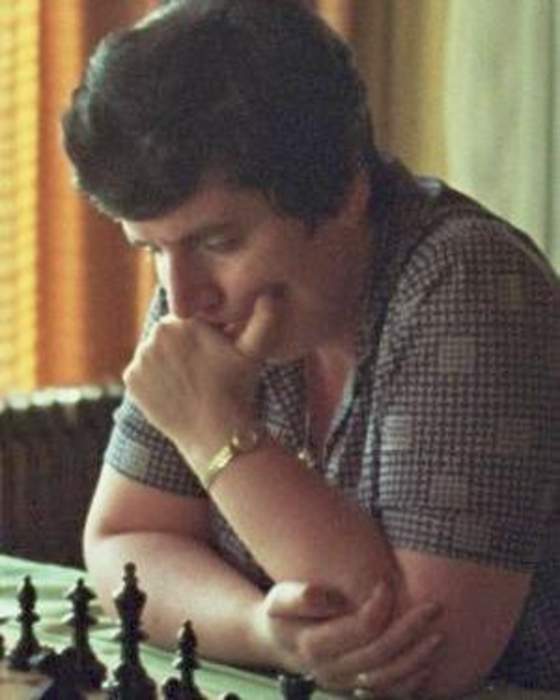 Chess grandmaster sues Netflix over line in The Queen's Gambit