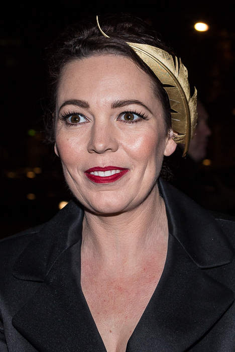 Olivia Colman: I'd be paid more if I was Oliver
