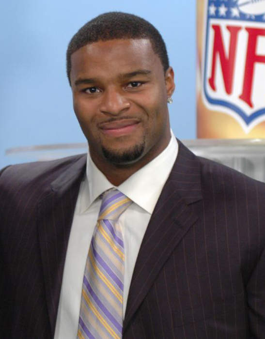 Osi Umenyiora & Jason Bell debate which is more important in the NFL, talent or coaching