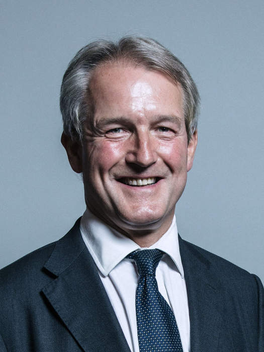 Owen Paterson: British MP at centre of lobbying furore quits 'the cruel world of politics'
