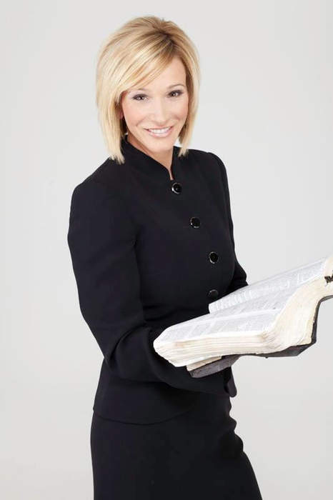 Pastor Paula White calls on angels from Africa and South America to bring Trump victory