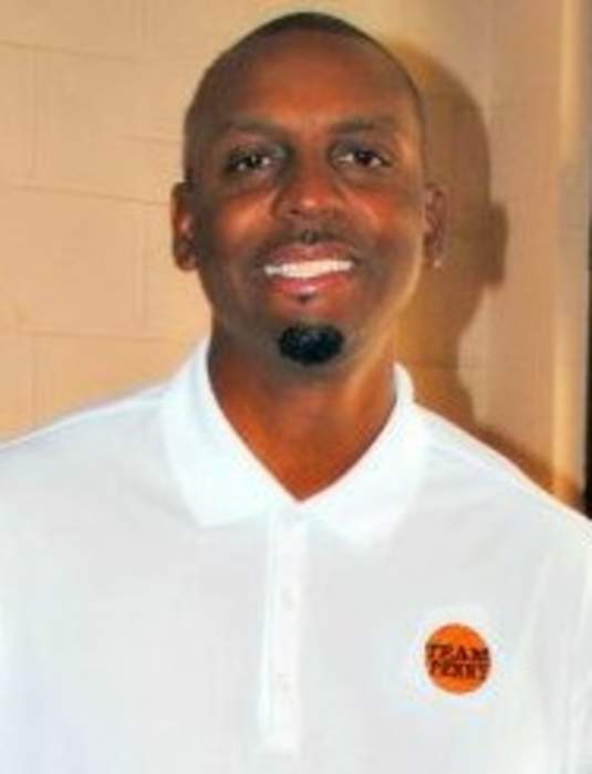 NCAA suspends Memphis men's basketball coach Penny Hardaway for recruiting violations