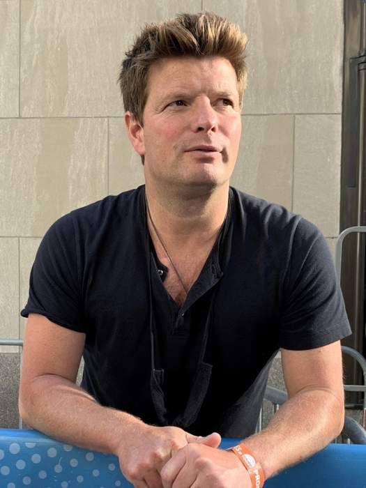 Phil Harvey (band manager)