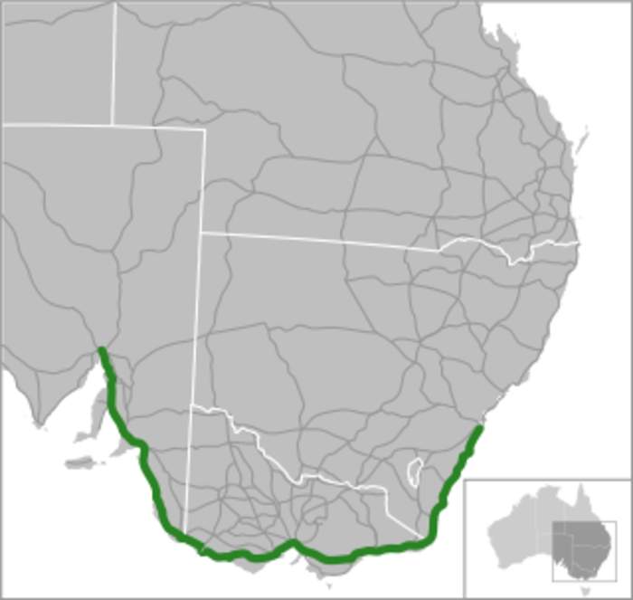 Multiple fatalities in single vehicle crash on Princes Highway