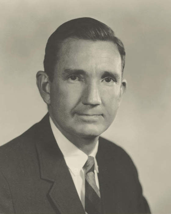 Ramsey Clark, former attorney general, has died at age 93