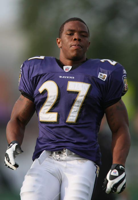 Ray Rice Visits Baltimore Ravens Training Camp, Hangs With Marshawn Lynch