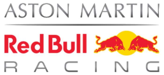 Sainz wins breathless Singapore GP to end Red Bull run