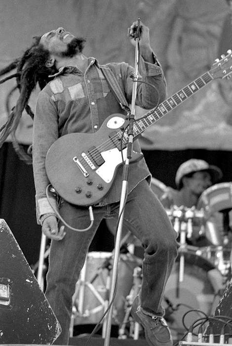 Bunny Wailer: Reggae legend who played with Bob Marley dies, aged 73