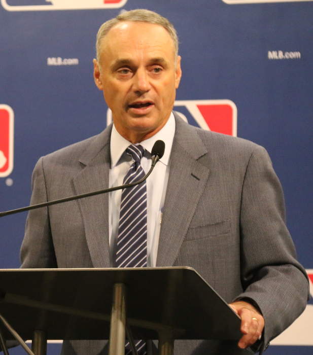 MLB Commissioner Rob Manfred apologizes for 'disrespectful' comment about World Series trophy
