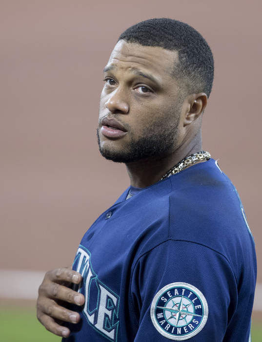Mets designate Robinson Cano for assignment amid roster cuts