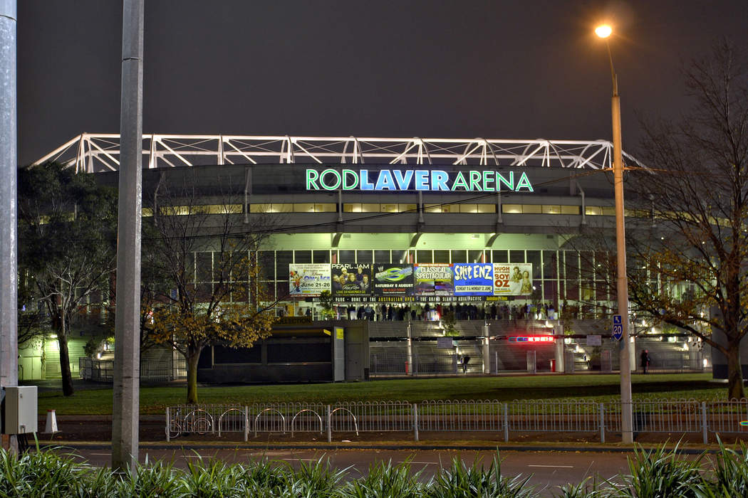 Rod Laver Arena roars for Alcaraz