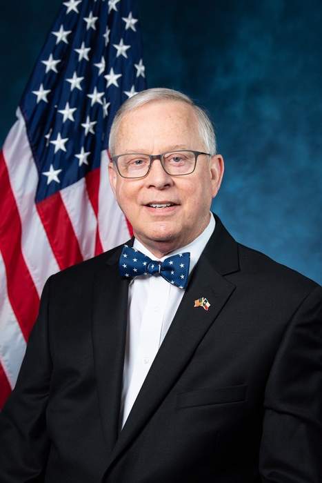 Republican Congressman Ron Wright dies weeks after testing positive for COVID-19