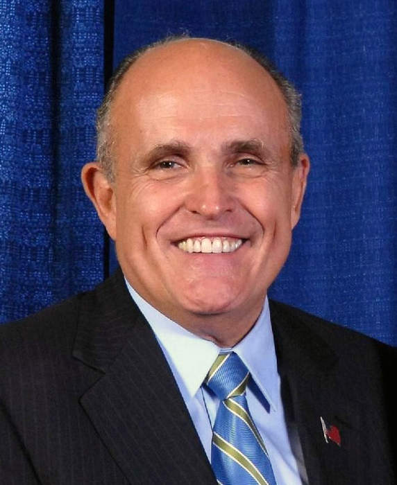 Rudy Giuliani turns over alleged Hunter Biden laptop to authorities in Delaware