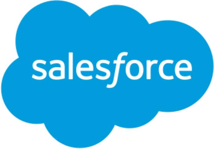 Boost your career prospects with this online Salesforce training bundle