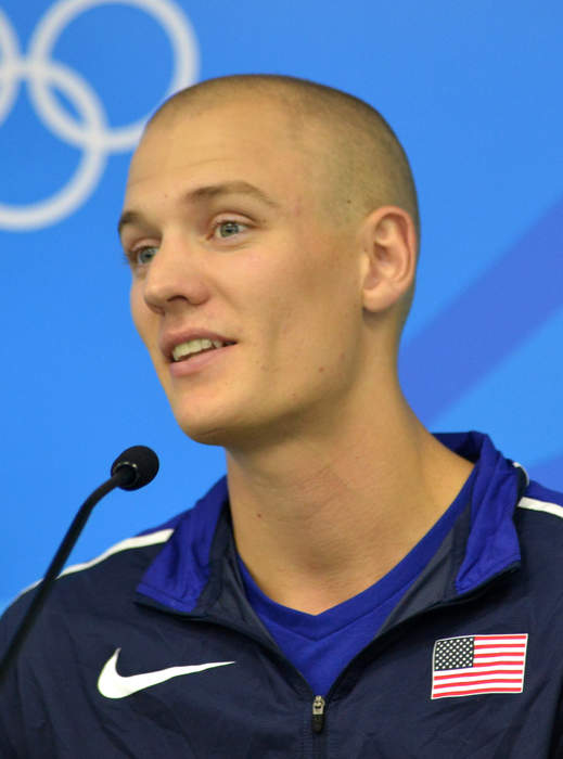 Sam Kendricks, US pole vaulter who went viral during 2016 Olympics, withdraws from Tokyo over COVID