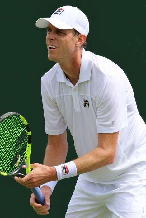 Querrey fleeing to London after positive Covid test doesn't 'sound great from outside' - Evans