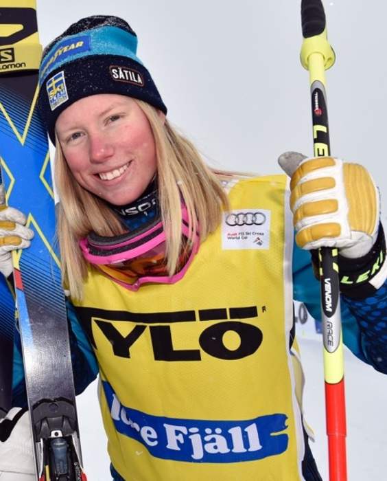 Alpine Ski World Championships 2021: Sandra Naeslund wins ski cross gold