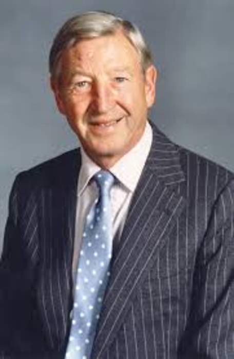 Sandy Gall