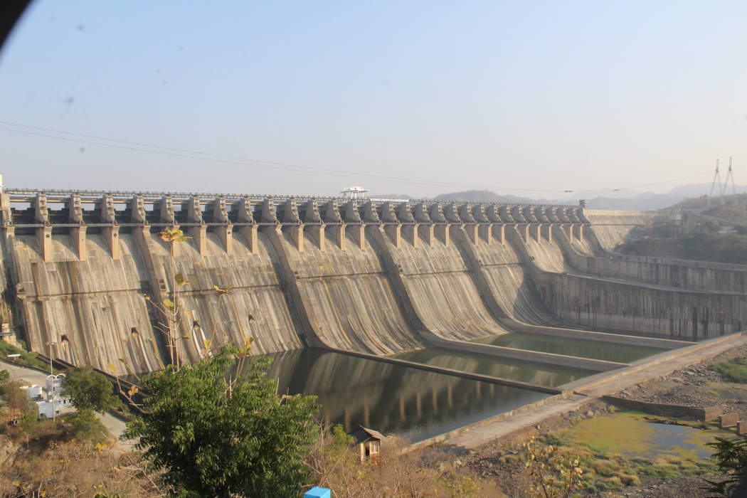 Urban Naxals had stalled Sardar Sarovar Dam for years, everyone must stay alert from such conspirators: PM Modi