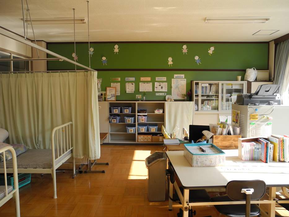 School Nurses, in Short Supply and on the Front Lines
