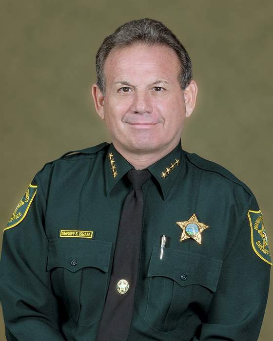 Florida Senate Votes to Remove Broward Sheriff Scott Israel