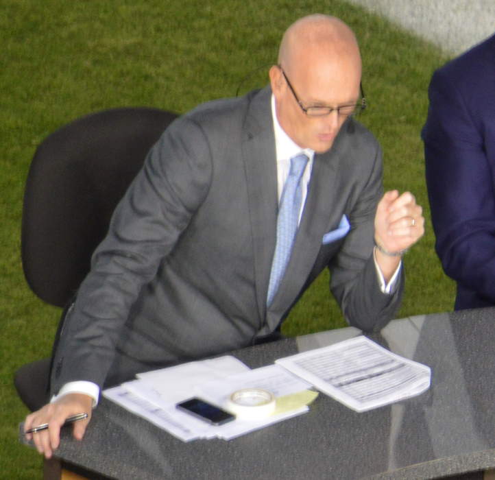 ESPN anchor Scott Van Pelt reveals positive COVID-19 test