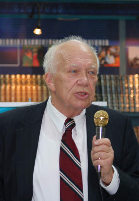 Sergei Khrushchev, Son of Former Soviet Premier, Dies at 84