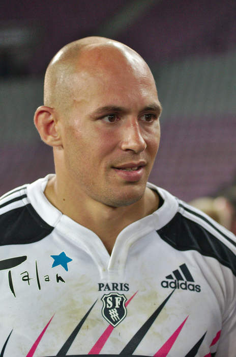 Sergio Parisse: Italy great signs off with Toulon Challenge Cup win over Glasgow