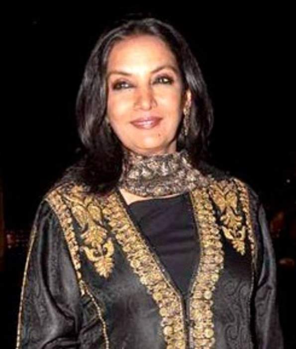 Shabana injured as car hits truck on Mumbai-Pune E-way