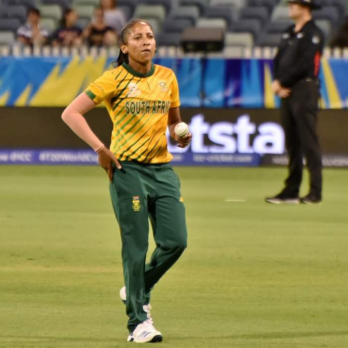 The Hundred: Shabnim Ismail takes 'excellent' catch to remove Danni Wyatt