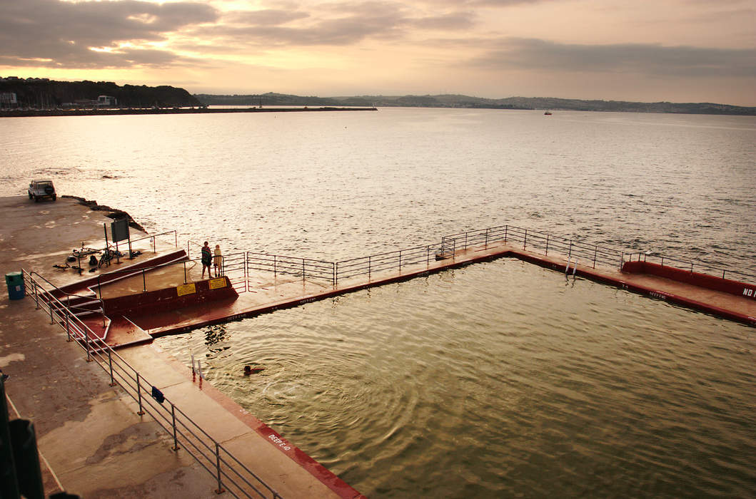 Mother nature blamed for empty seafront pool