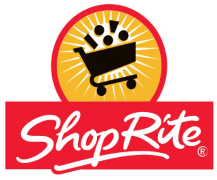 News24.com | Shoprite truck looted in Durban