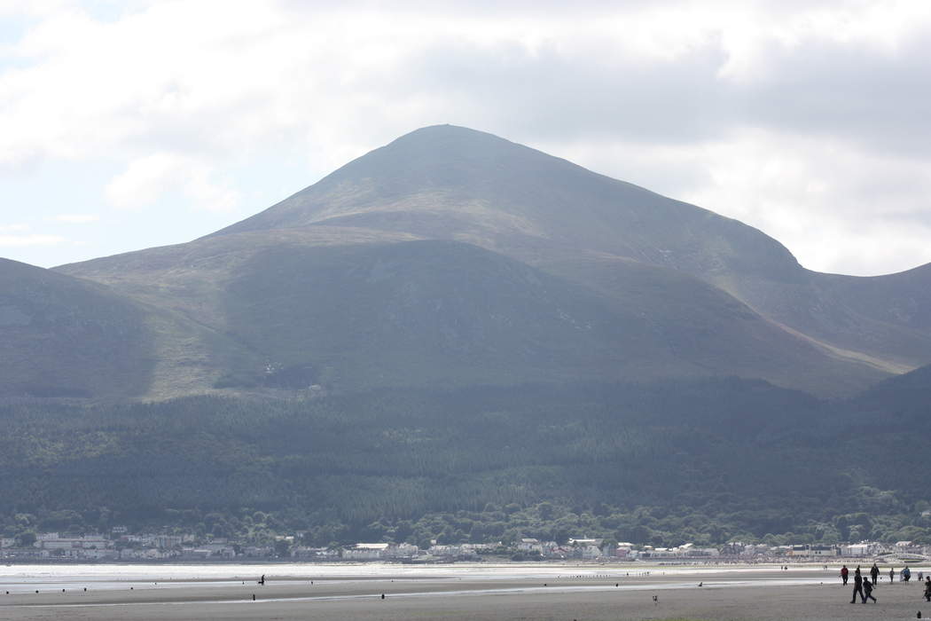 Slieve Donard fire 'probably deliberate', fire officer says