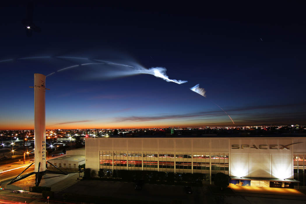 Watch the moment SpaceX launched the first ever civilian spaceflight