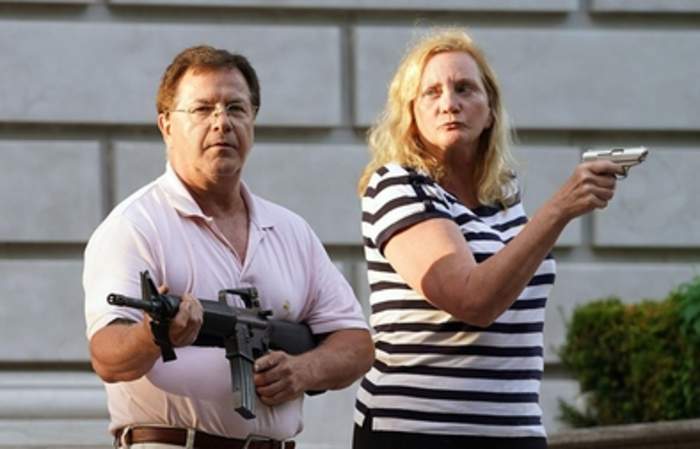 St. Louis gun-toting controversy