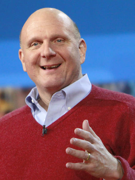 Ex-Microsoft chief offers $2 billion for LA Clippers
