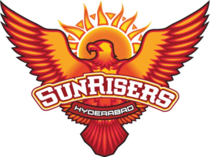 Sunrisers equal own sixes record in win over Delhi