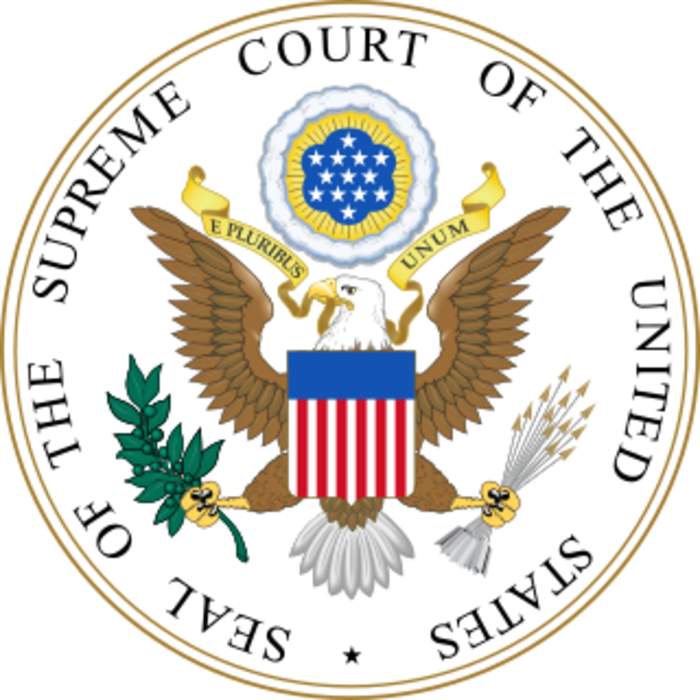 Roe v Wade: Elation and despair outside US Supreme Court