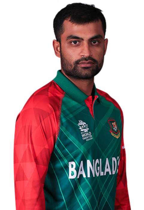 Tearful Tamim announces shock retirement