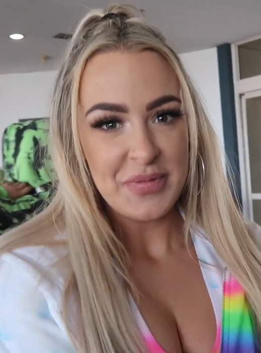 Tana Mongeau Getting 'Crazy' Offers For Celeb Boxing Match