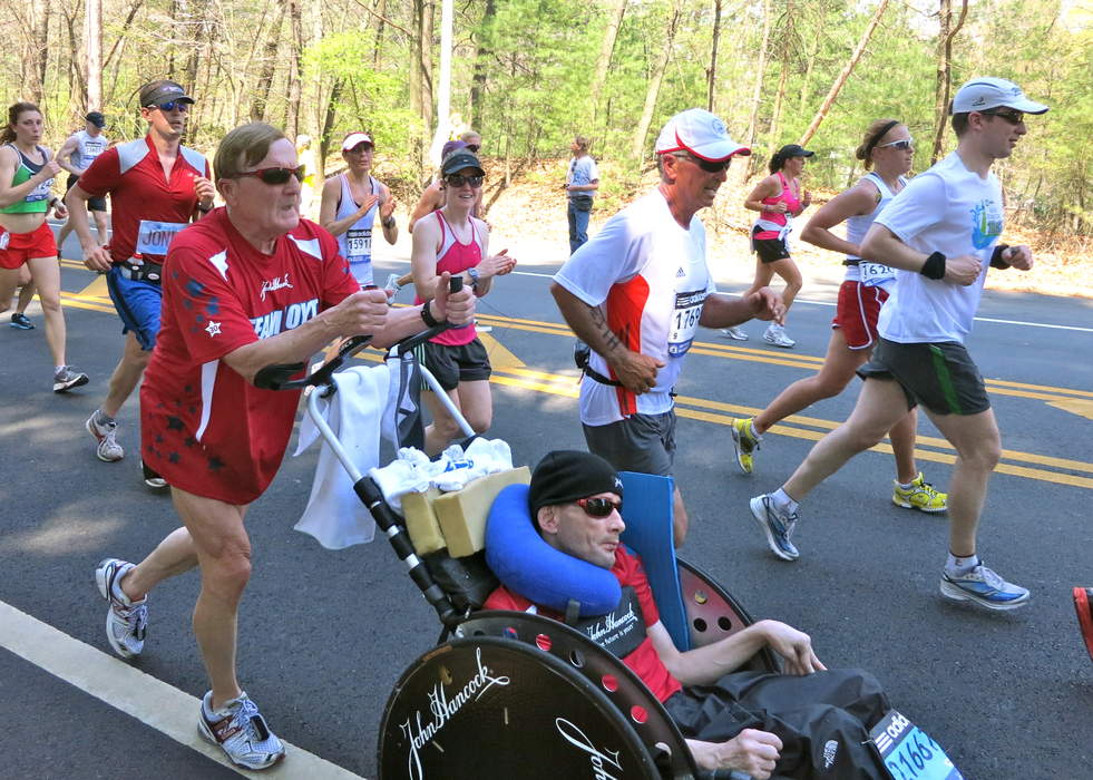Rick Hoyt, a fixture at the Boston Marathon with his One News Page