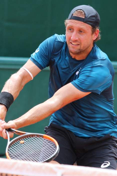 'How's your evening going?' - Sandgren disqualified after hitting line judge with ball