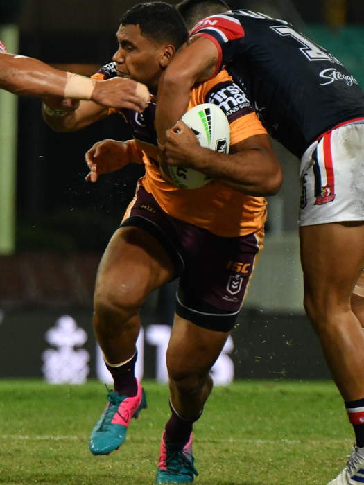 Pangai's brutal sledge to rival in mic drop moment