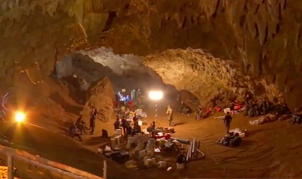 Tense 'Thirteen Lives' trailer recreates the incredible Thai cave rescue