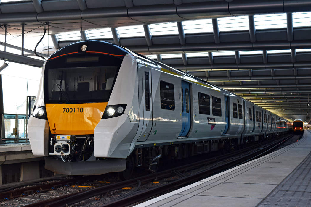 Thameslink Govia: Rail services in South East hit by signal failure